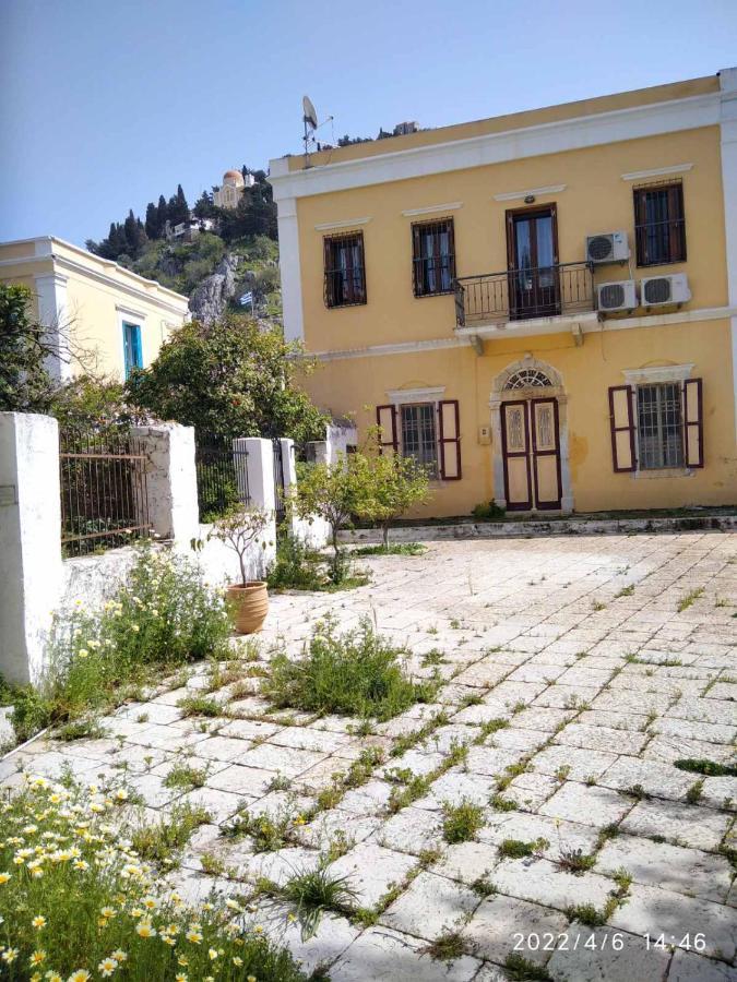 Вилла Giannas House Сими Экстерьер фото